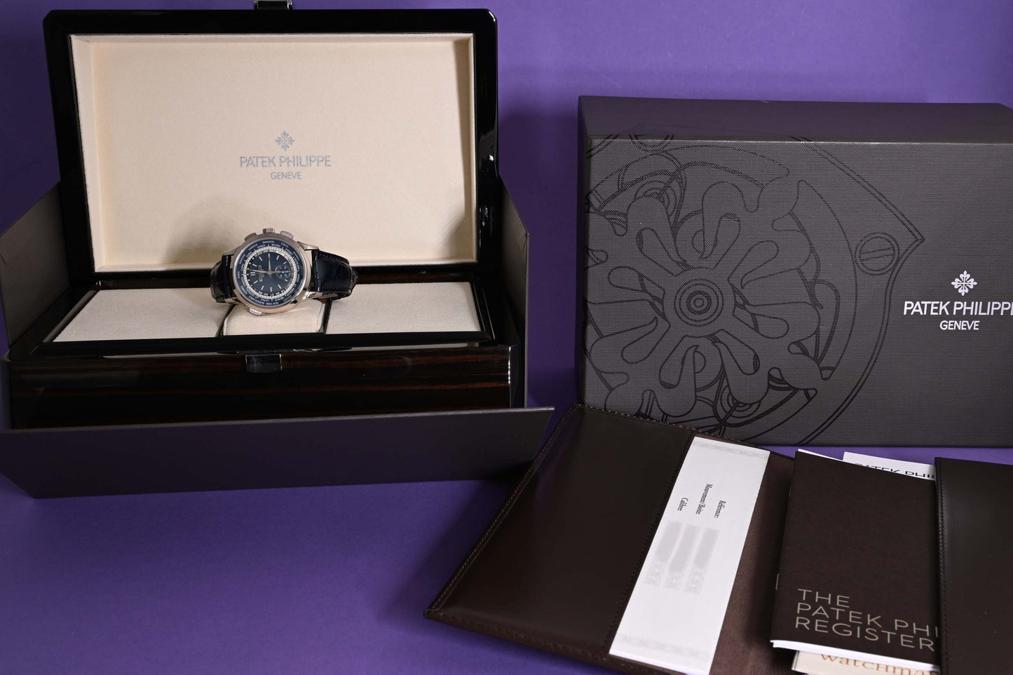 Patek Philippe World Time 5930G-010 - Blue Dial - Full Set - Like New 2022