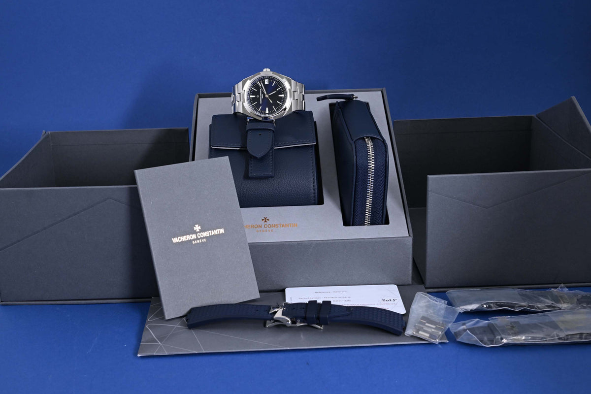 Vacheron Constantin Overseas - 4520V - Full Set - Blue Dial - 2025