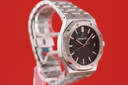 Audemars Piguet Royal Oak 41mm - 15500ST - Full Set - Black Dial - Like New