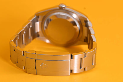 Rolex Oyster Perpetual 36mm 126000 - Full Set - Yellow - Like NEW
