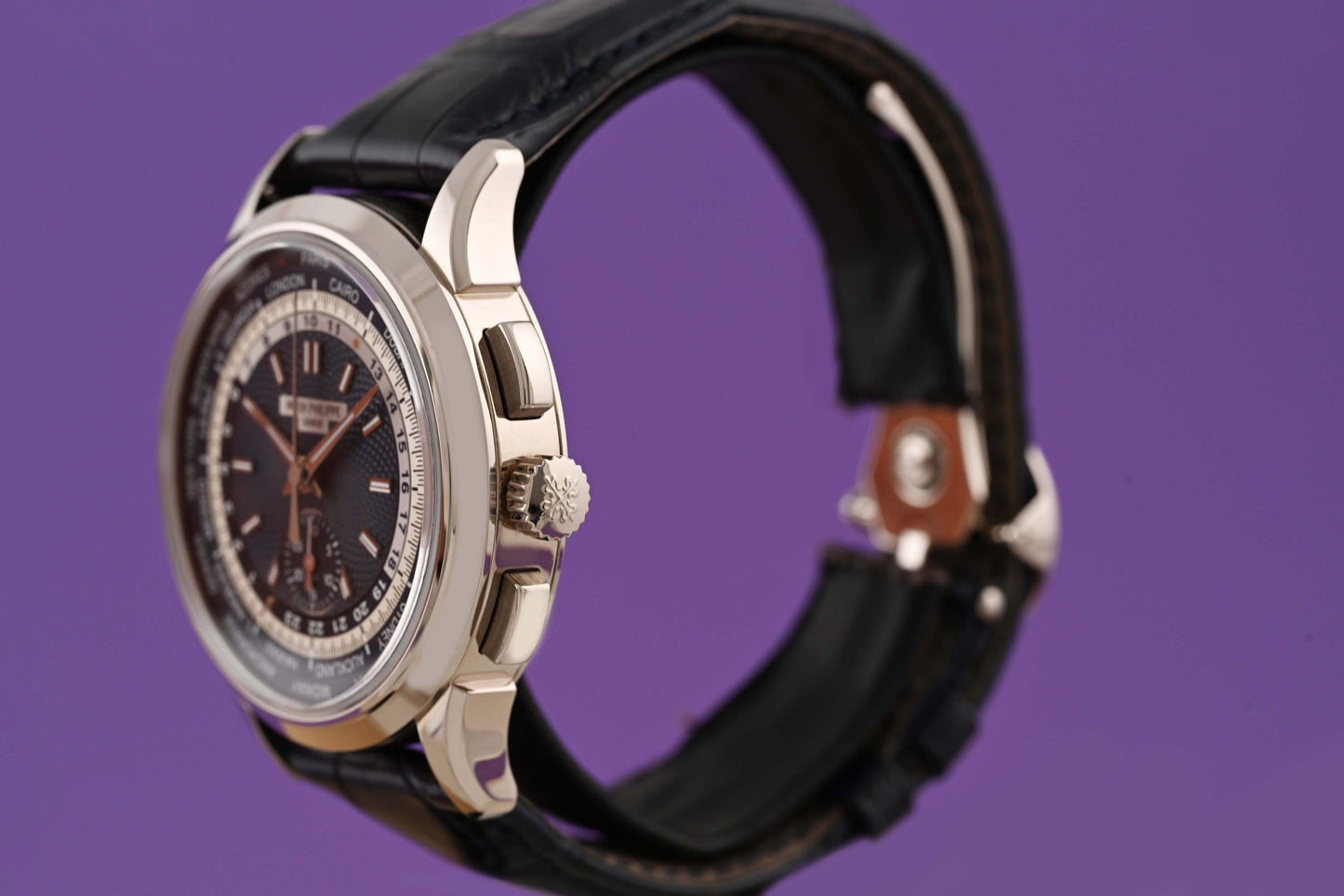 Patek Philippe World Time 5930G-010 - Blue Dial - Full Set - Like New 2022