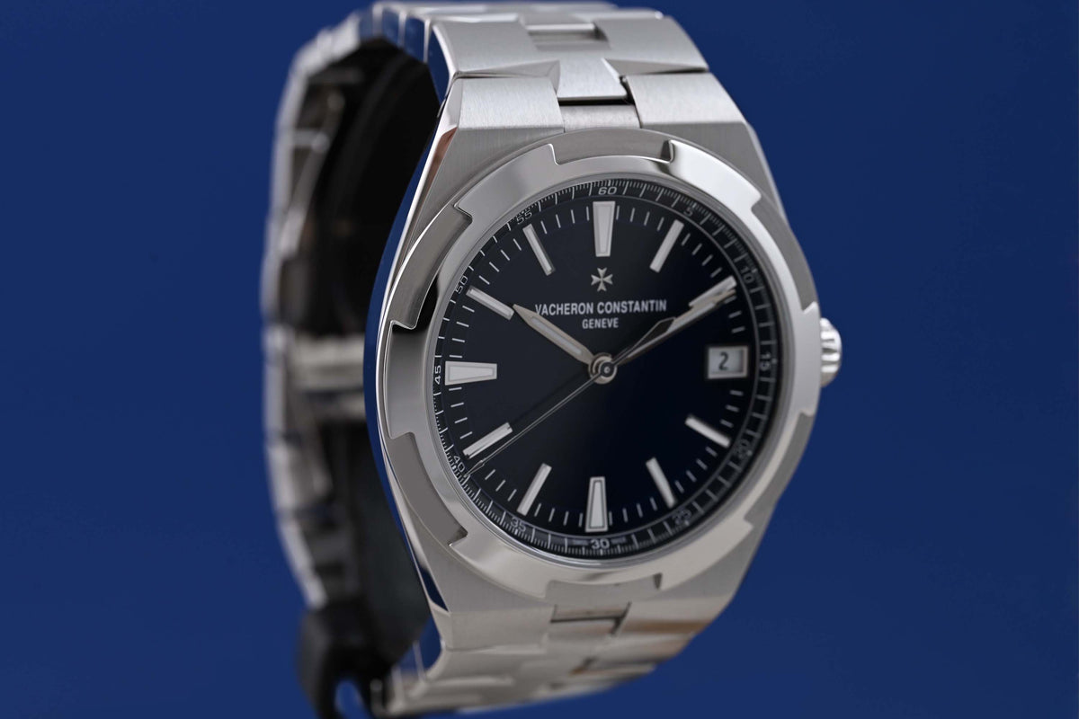 Vacheron Constantin Overseas - 4520V - Full Set - Blue Dial - 2025