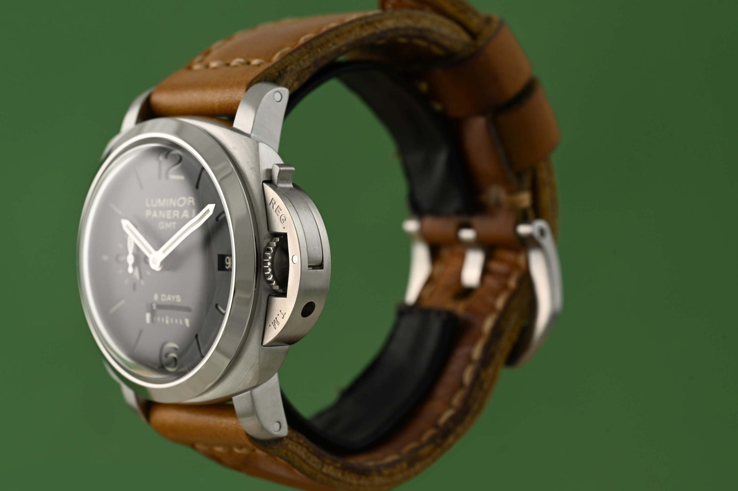 Panerai Luminor 1950 8 Days GMT - PAM00233 - Full Set