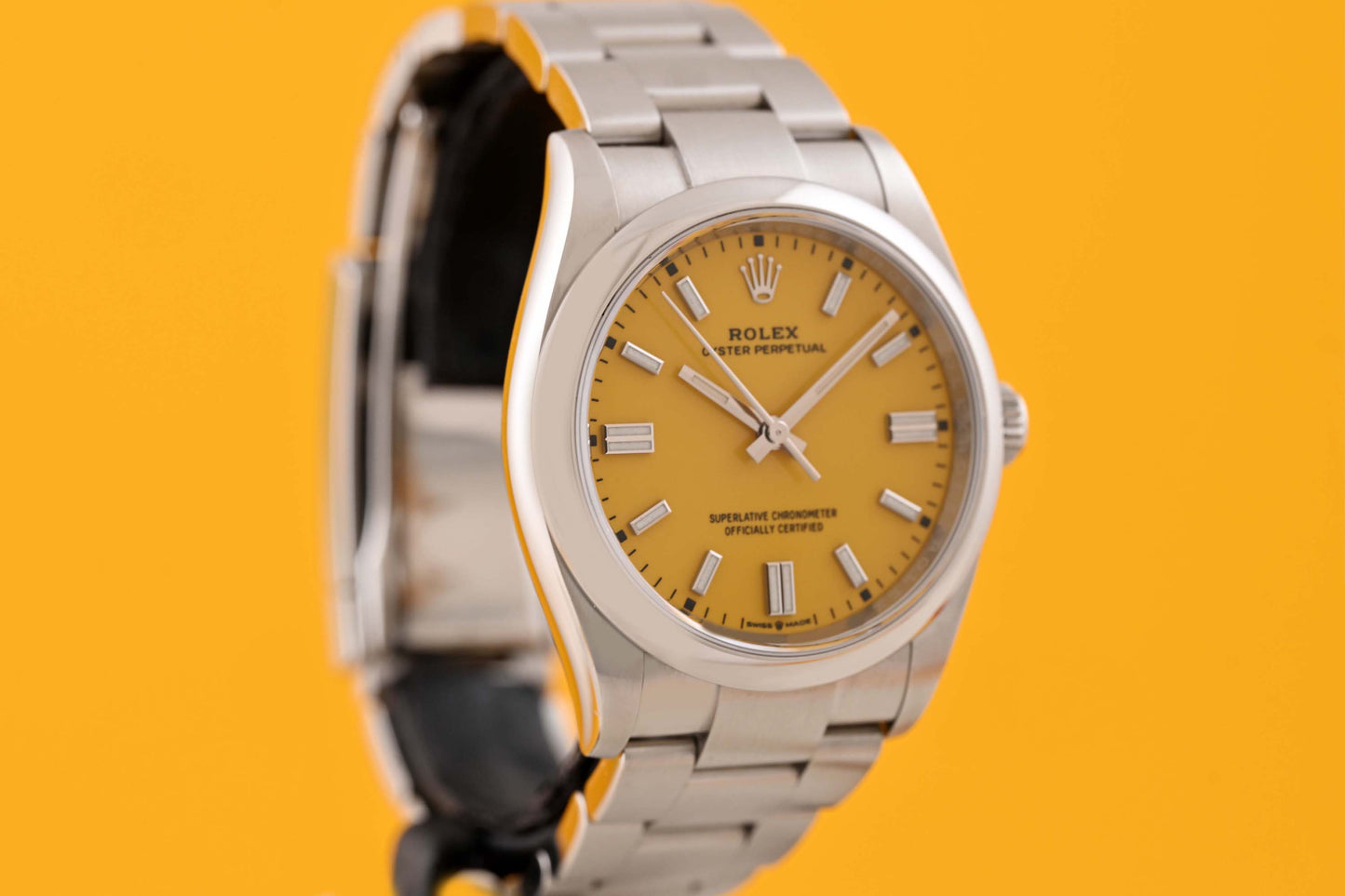 Rolex Oyster Perpetual 36mm 126000 - Full Set - Yellow - Like NEW