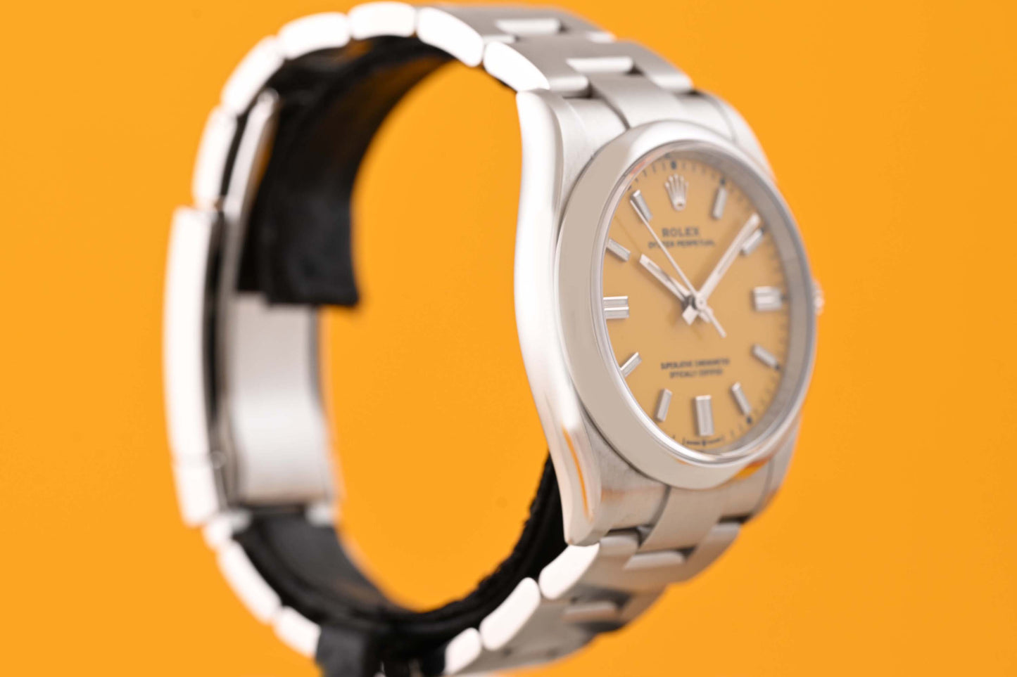 Rolex Oyster Perpetual 36mm 126000 - Full Set - Yellow - Like NEW