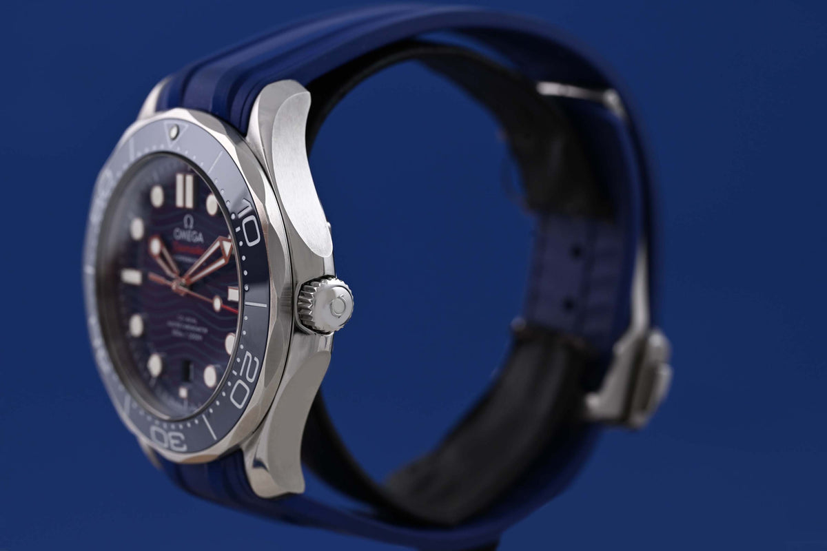 Omega Seamaster Diver 300M - Blue Dial - Full Set