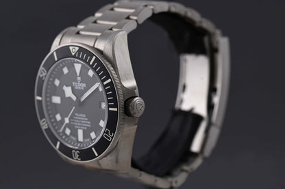 Tudor Pelagos - 25600TN  - Titanium - Black Dial - Full Set