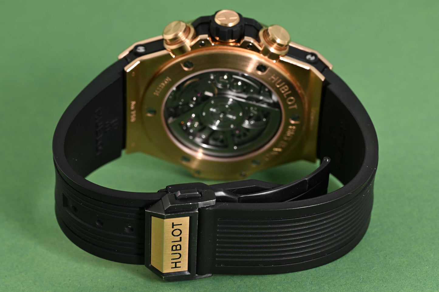 Hublot Big Bang Unico 45 mm - "King Gold" - Full Set