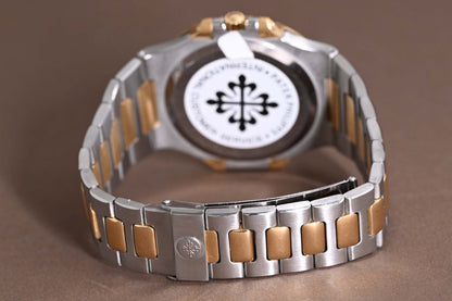 Patek Philippe Nautilus Jumbo 3700 Stahl/Gold - Fresh Service