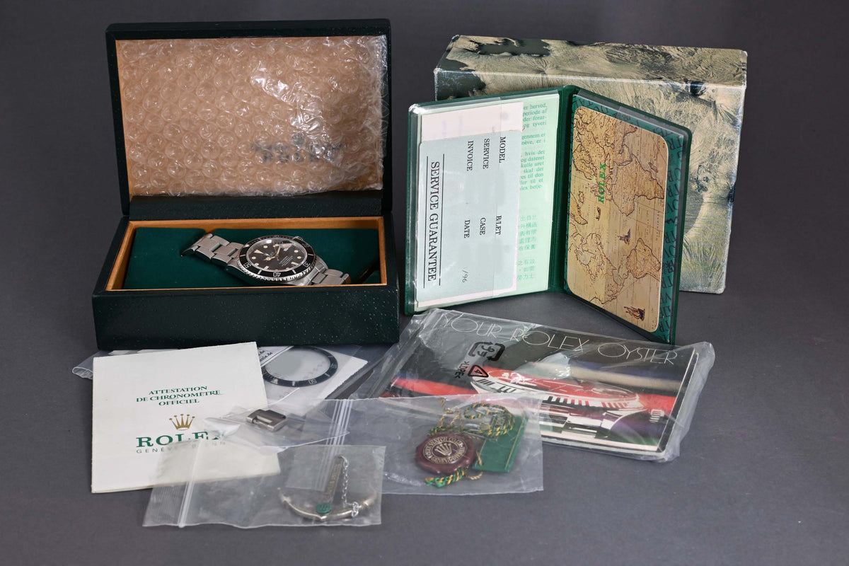 Rolex Submariner 16800 - Full Set - Matte Dial- 1982