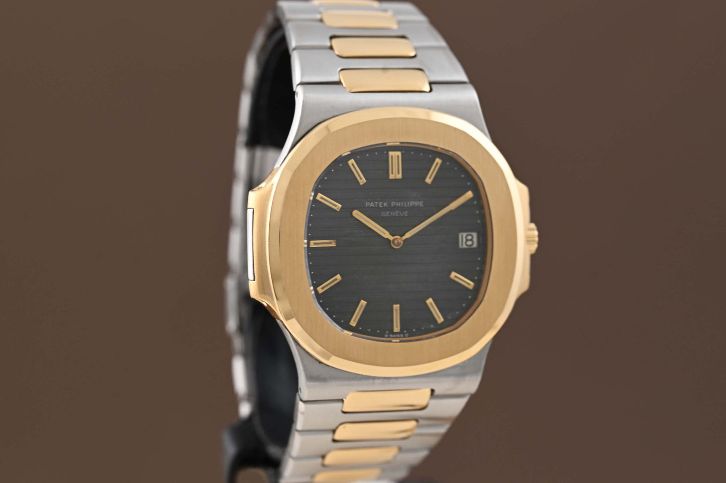 Patek Philippe Nautilus Jumbo 3700 Stahl/Gold - Fresh Service