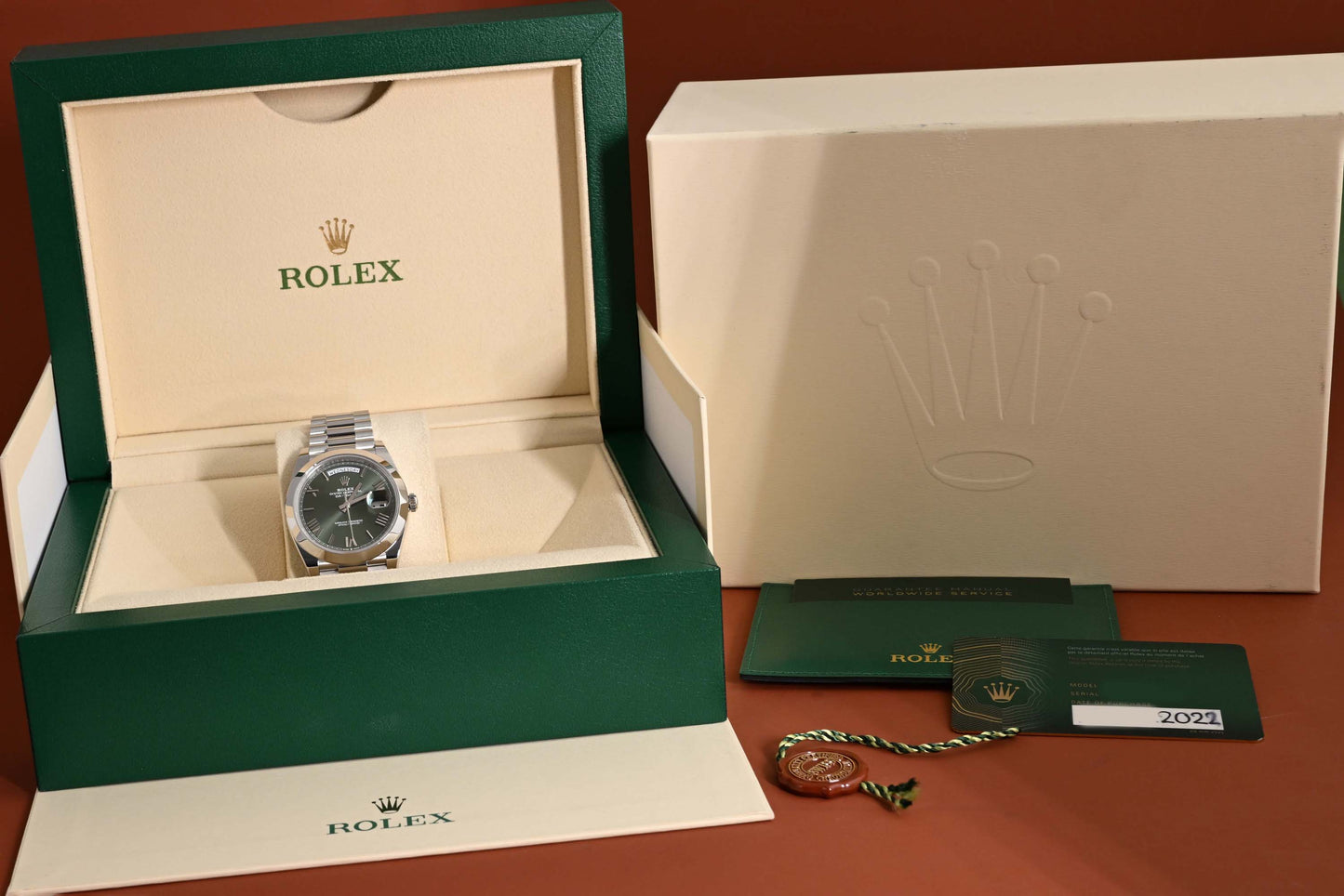 Rolex Day Date 40 Platin 228206 - Full Set - Green Dial
