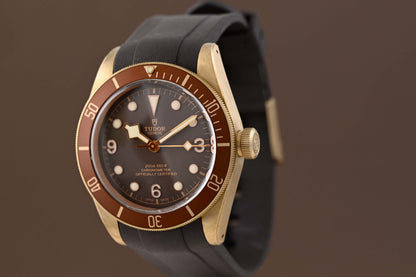 Tudor Black Bay Bronze - 79250BM - Full Set