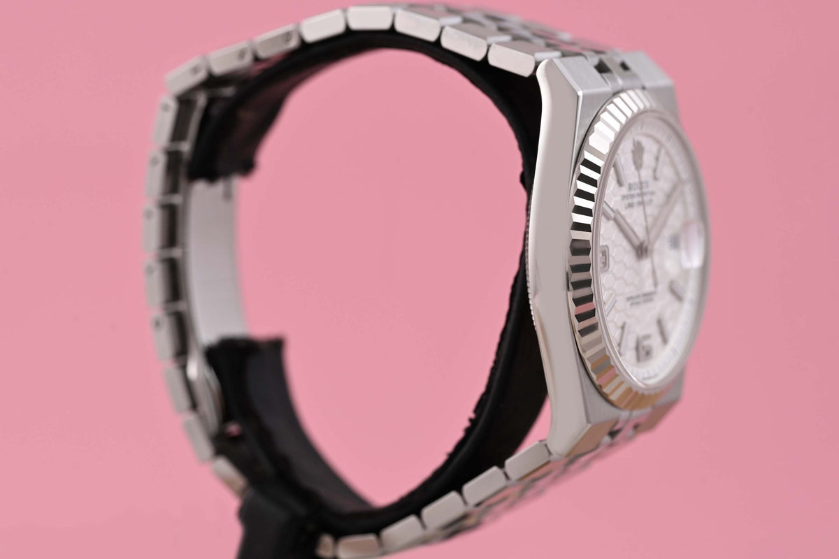 Rolex Land Dweller 40 mm - White Dial - Full Set - NEW 2026