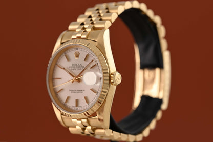 Rolex Oyster Perpetual Datejust 16238 - Champagne Dial