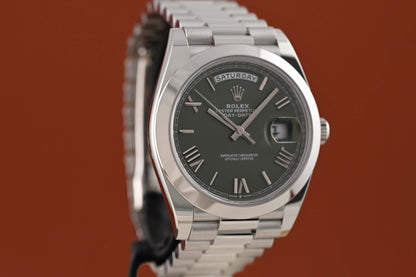 Rolex Day Date 40 Platin 228206 - Full Set - Green Dial