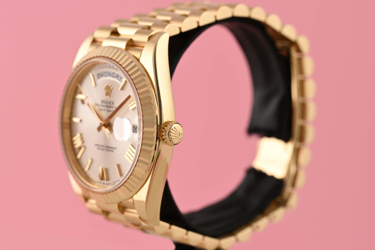 Rolex Day Date 40 Gelbgold 228238 - Silver Dial - Full Set