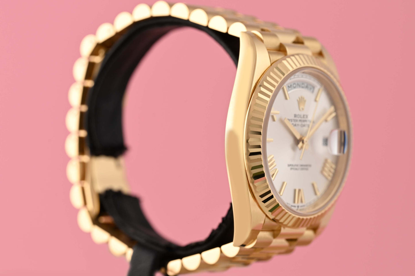 Rolex Day Date 40 Gelbgold 228238 - Silver Dial - Full Set