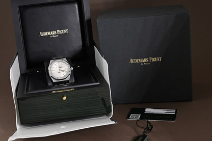 Audemars Piguet Royal Oak 41mm - 15400st - Silver Dial - Full Set