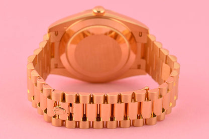 Rolex Day Date 40 Gelbgold 228238 - Silver Dial - Full Set