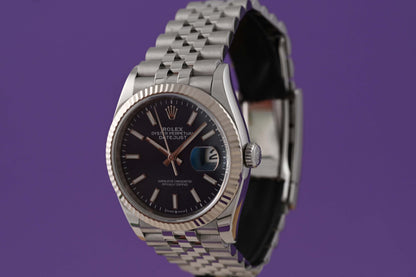 Rolex Oyster Perpetual Datejust 126234 - Blue Dial - Full Set