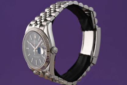 Rolex Oyster Perpetual Datejust 126234 - Blue Dial - Full Set