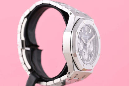 Audemars Piguet Royal Oak Chronograph 38 MM - Full Set