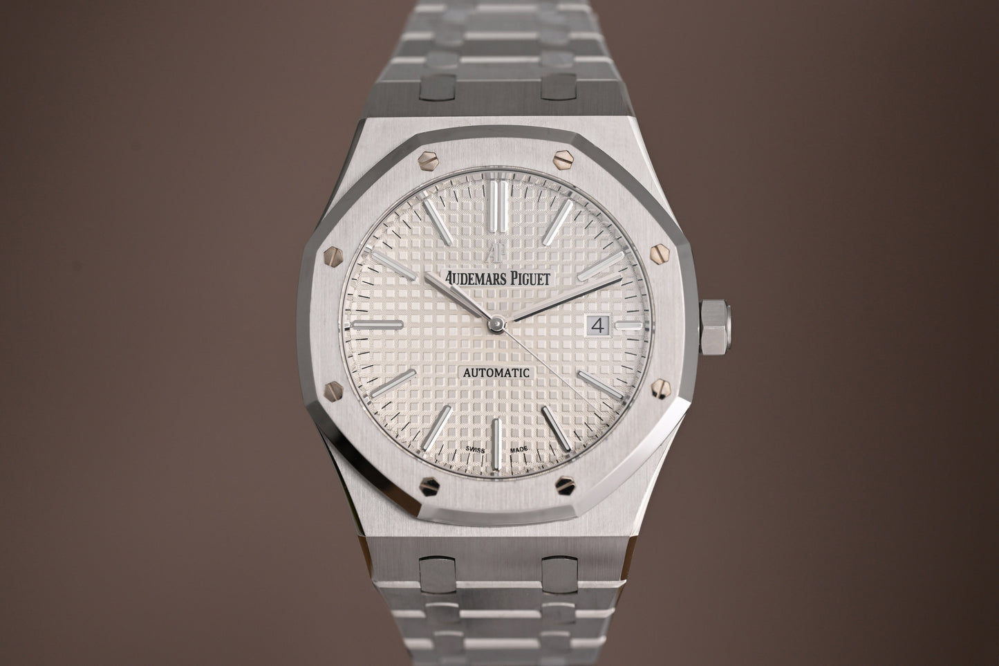 Audemars Piguet Royal Oak 41mm - 15400st - Silver Dial - Full Set