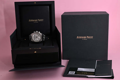 Audemars Piguet Royal Oak Chronograph 38 MM - Full Set