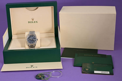 Rolex Oyster Perpetual Datejust 126234 - Blue Dial - Full Set