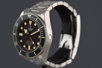 Tudor Pelagos - 25610TNL - Titanium Lefthand - Black Dial - Full Set