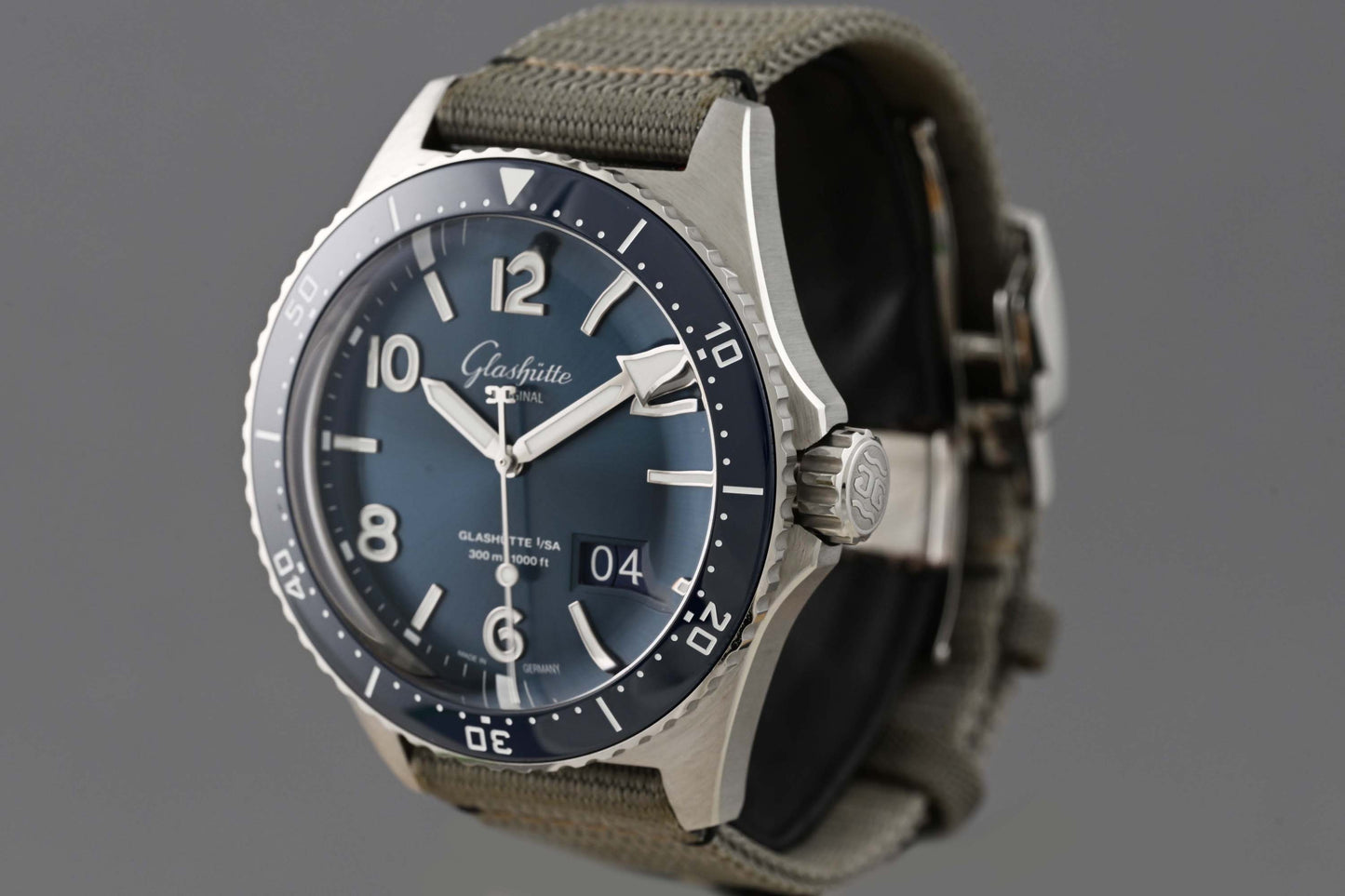 Glashütte Original SeaQ Panorama Date - Full Set