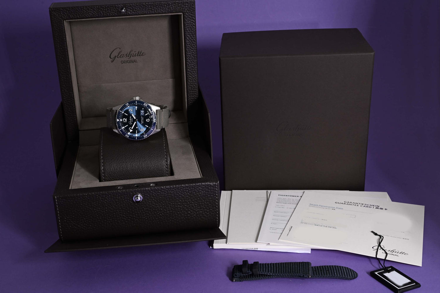 Glashütte Original SeaQ Panorama Date - Full Set