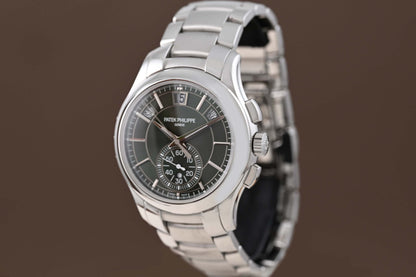 Patek Philippe Annual Calendar Flyback Chronograph 5905/1A-001 - Full Set - NEW 2025