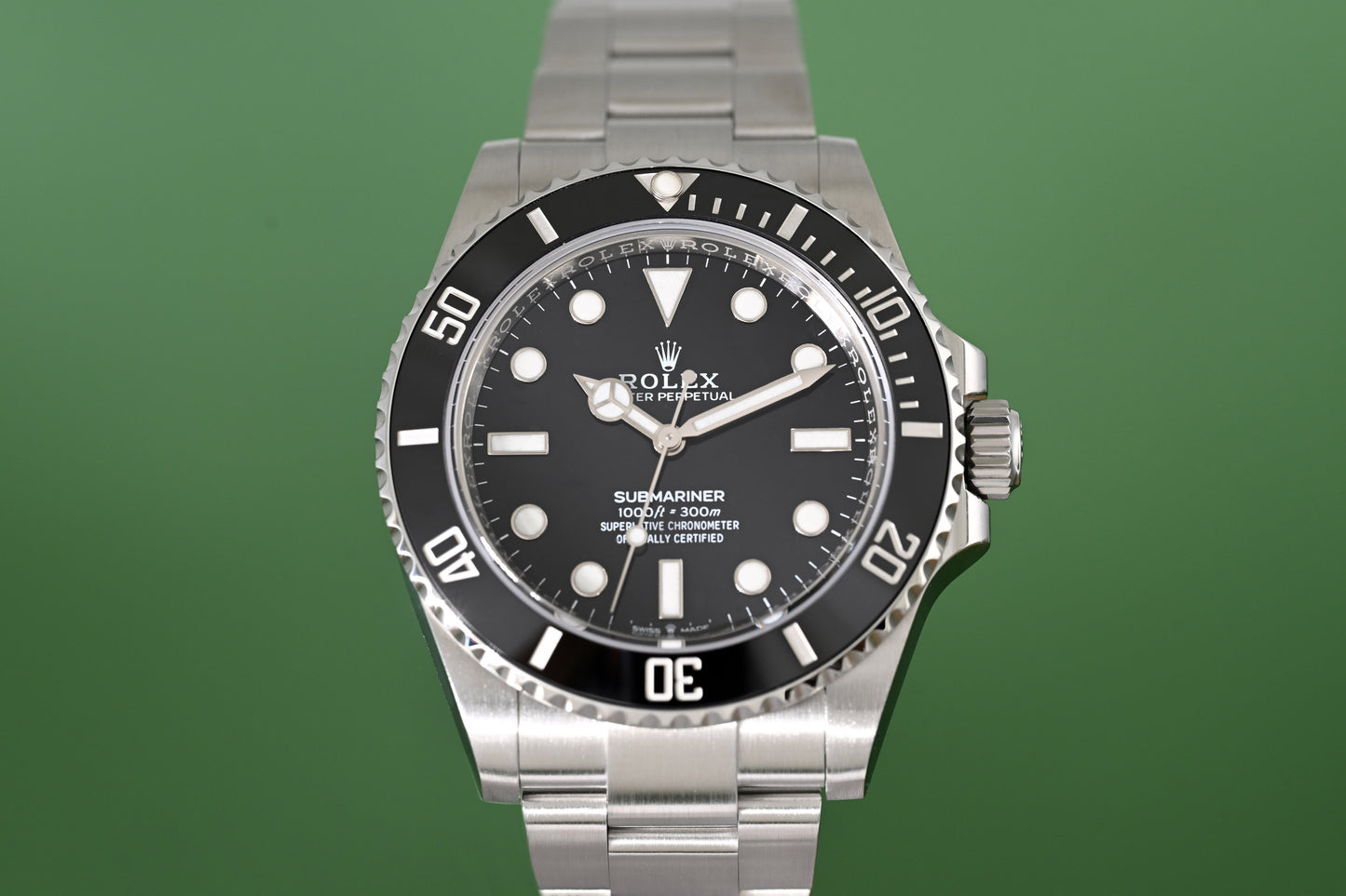 Rolex Submariner No Date 124060 - Full Set