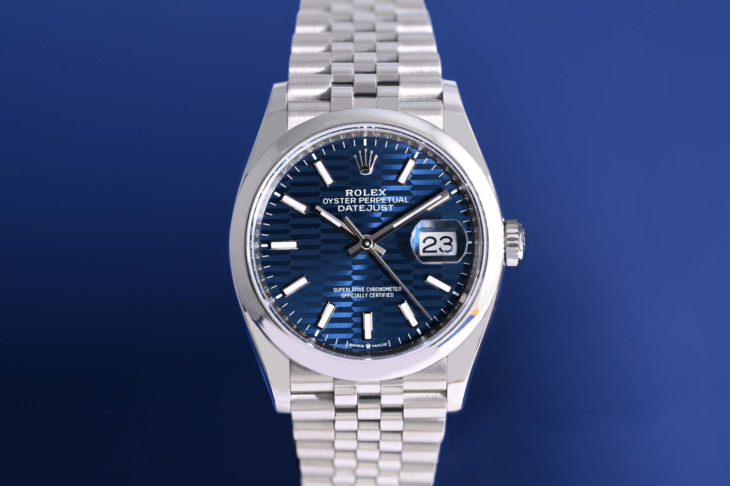 Rolex Oyster Perpetual Datejust 126200 - Blue Motif Dial - Full Set