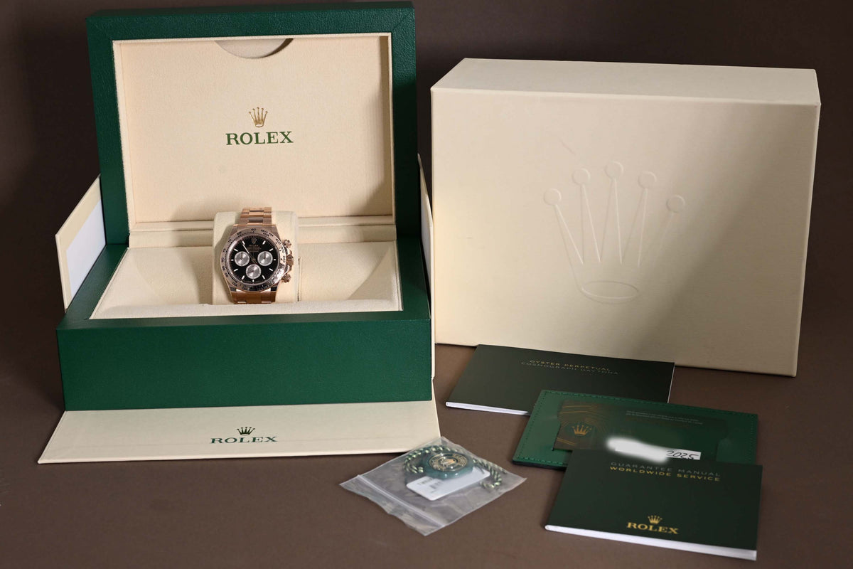 Rolex Daytona 126505 Rose Gold - Full Set - Black Dial