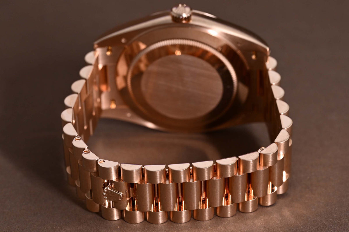 Rolex Day Date 40 Roségold 228235 - Full Set - Chocolate Dial