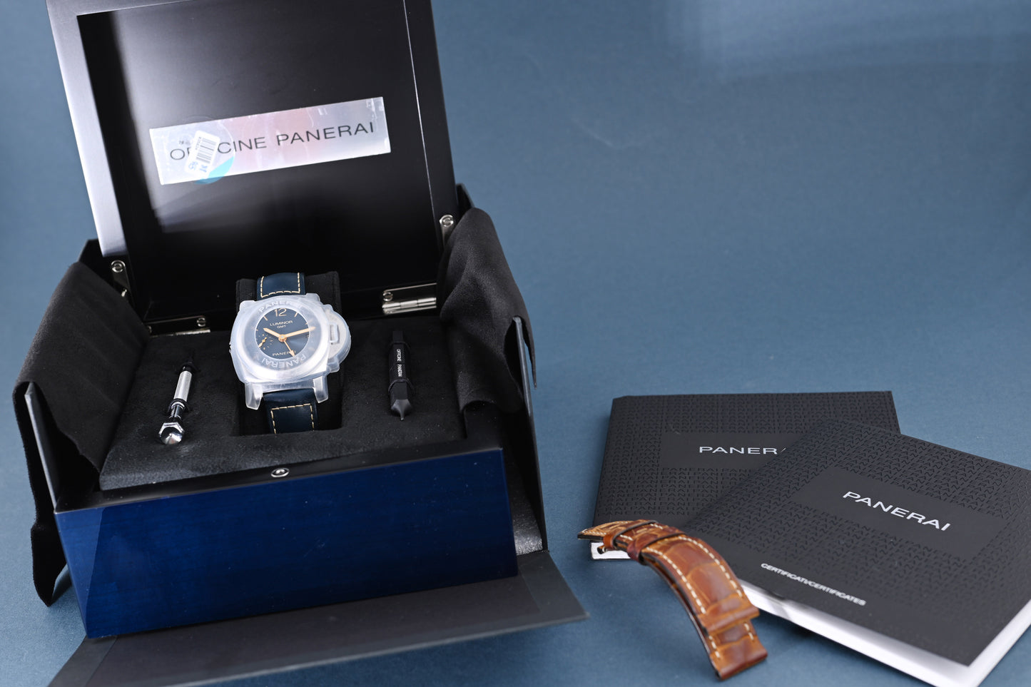 Panerai Luminor 1950 3 Days GMT Automatik - PAM00688 - Full Set - Limited