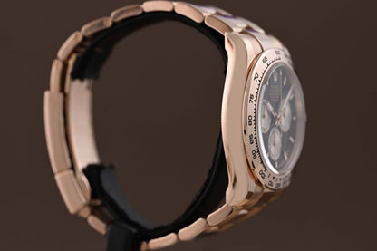 Rolex Daytona 126505 Rose Gold - Full Set - Black Dial