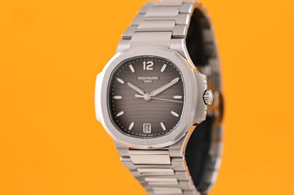 Patek Philippe Nautilus 7118/1A-011 - Full Set - NEW 2025