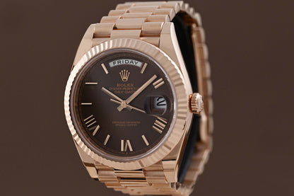 Rolex Day Date 40 Roségold 228235 - Full Set - Chocolate Dial