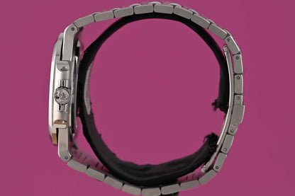 Patek Philippe Nautilus 5711/1A-010 - Full Set