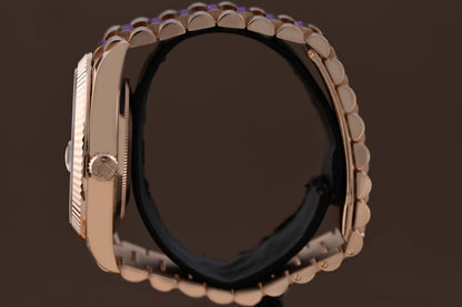 Rolex Day Date 40 Roségold 228235 - Full Set - Chocolate Dial