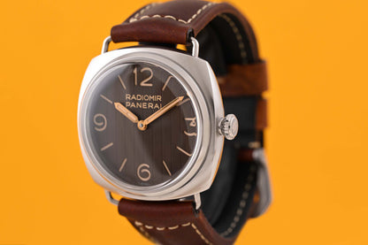 Panerai Radiomir - Eilean Dial - PAM01243 - Full Set - NEW