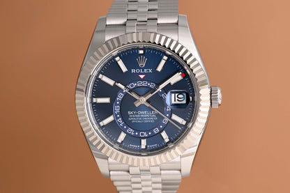 Rolex Sky-Dweller 336934 - Full Set - Blue Dial - Like New