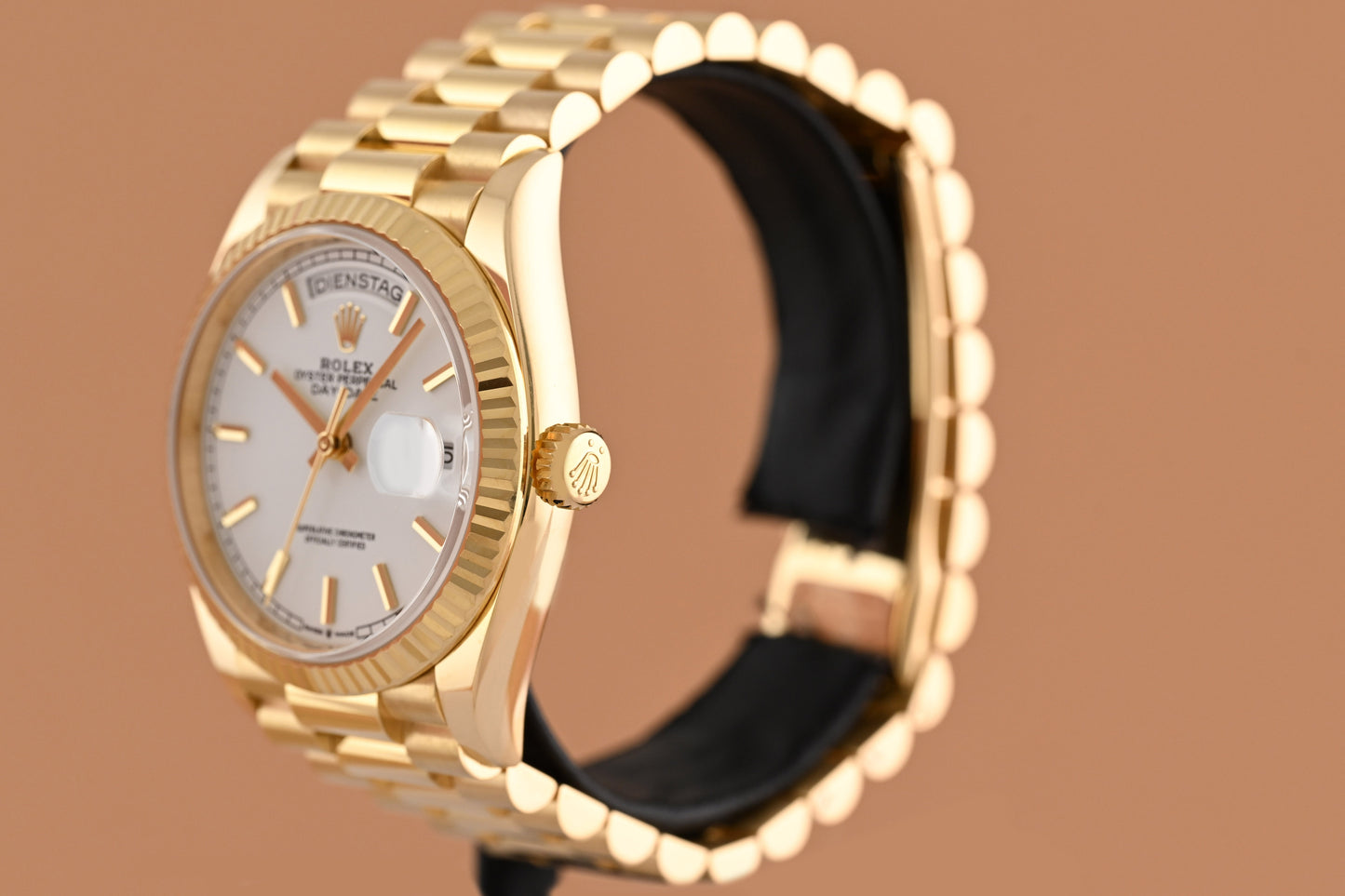 Rolex Day Date 36 Gelbgold 128238 - White Dial - Full Set