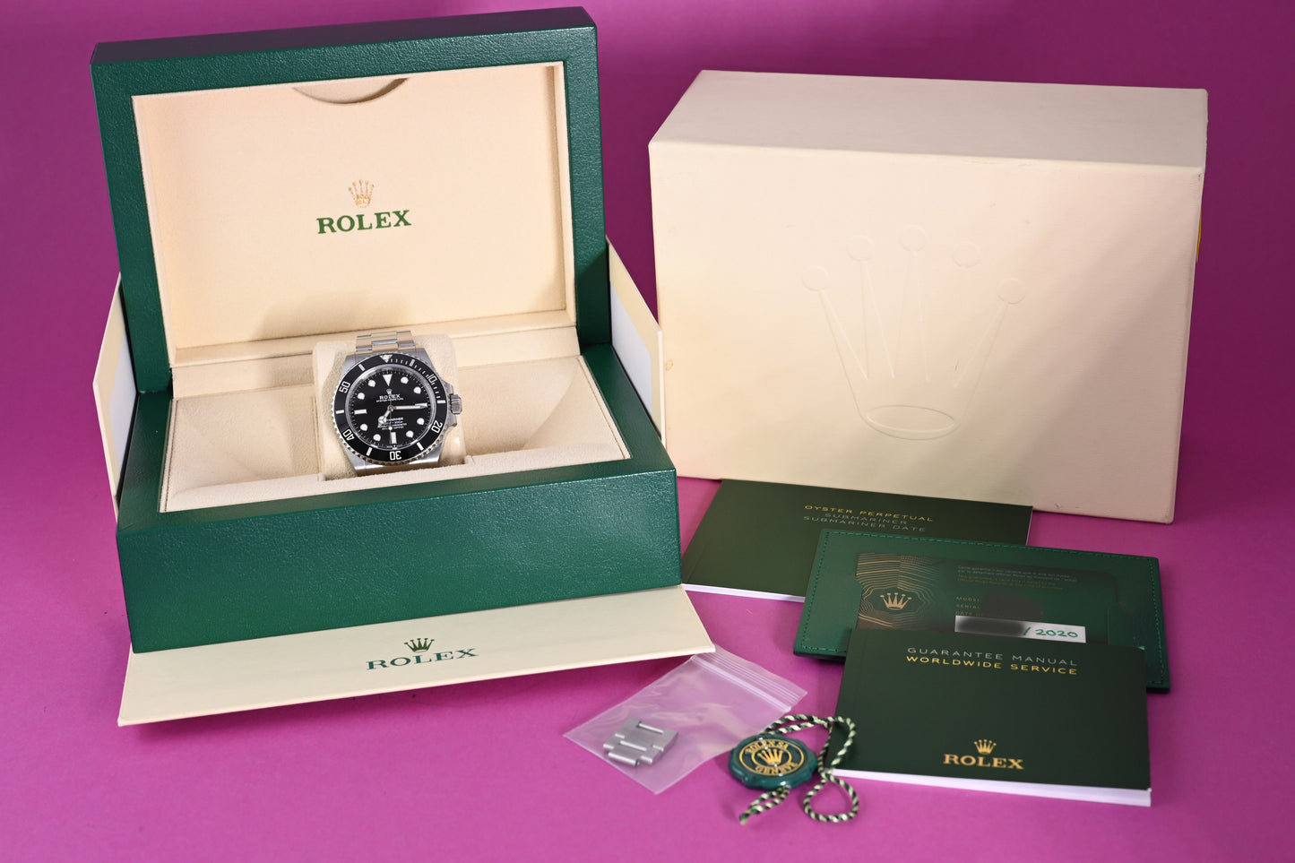 Rolex Submariner No Date 124060 - Full Set