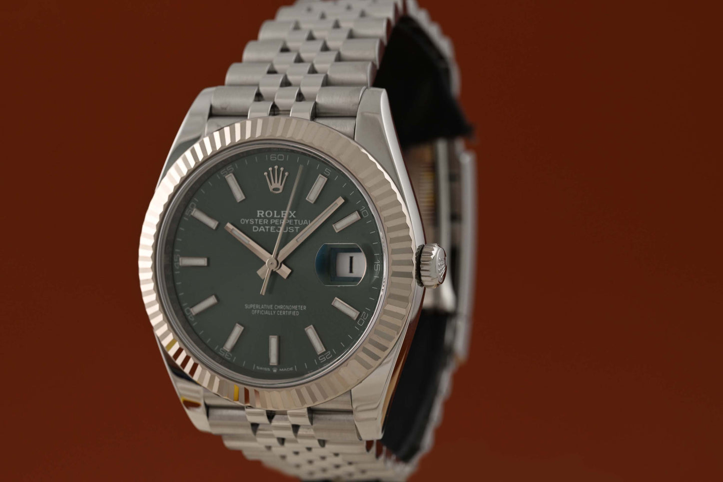 Rolex Datejust 41 - 126334 - Green Dial - Full Set