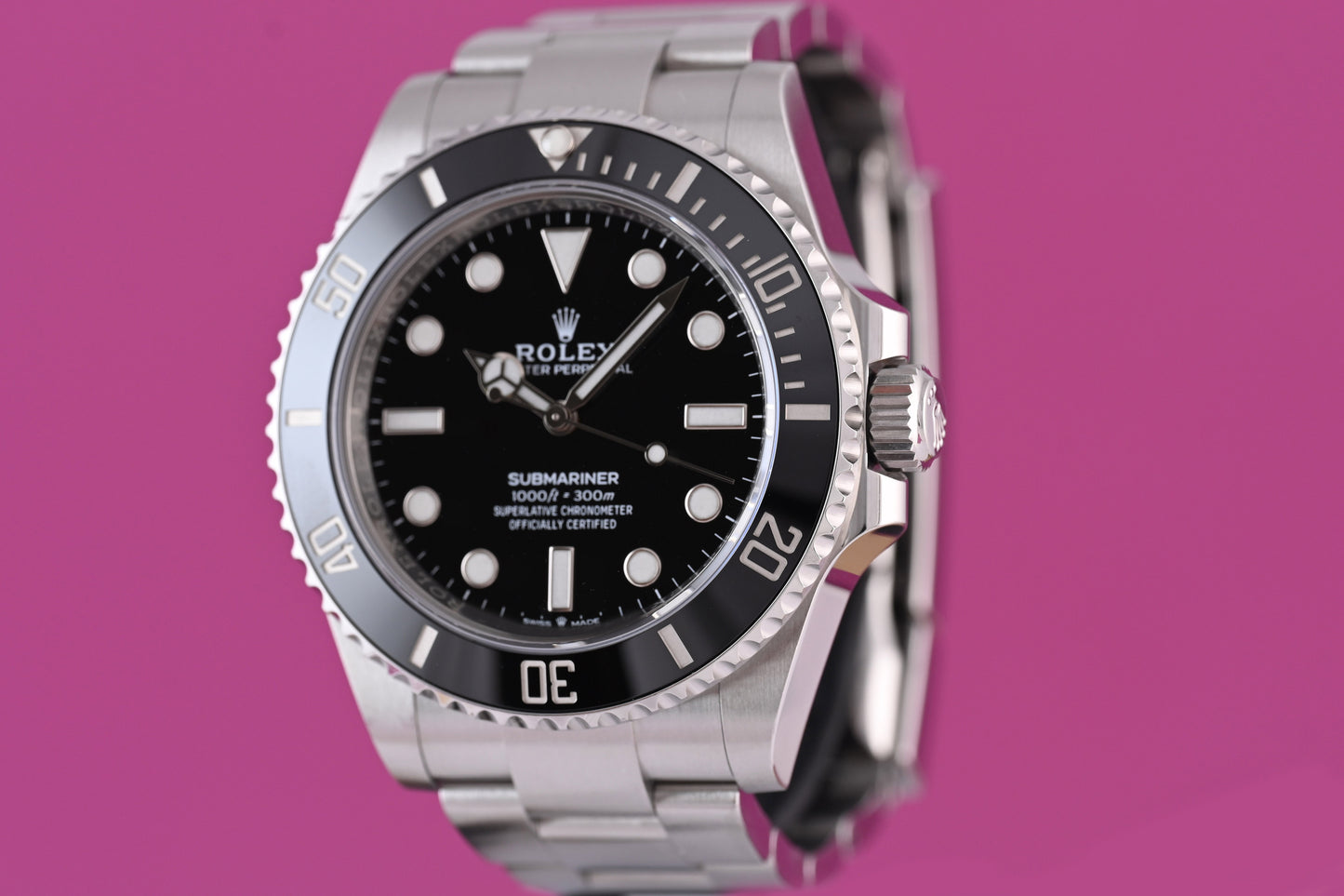 Rolex Submariner No Date 124060 - Full Set